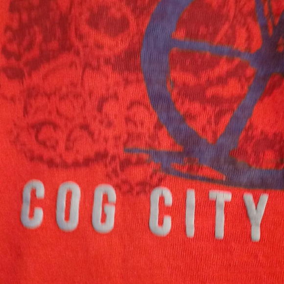 This dkny boys shirt.. - Picture 3 of 6